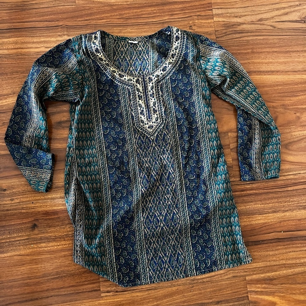 Elegant Blue and Green Patterned Beaded Women's Tunic Top
